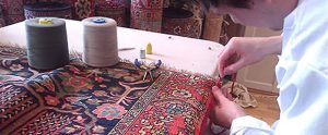 رفوگری ارزان در کرج - رفوگری در کرج - رفو گری بی نظیر - ترمیم و باز سازی فرش در کرج -قیمت رفو گری - باز سازی انواع فرش های دست بافت و ماشینی-قالیشویی بی نظیر - رفوگری انواع فرش در منطقه شاه عباسی کرج - باز سازی و مرمت انواع فرش های دست بافت و ماشینی و تابلو فرش ها